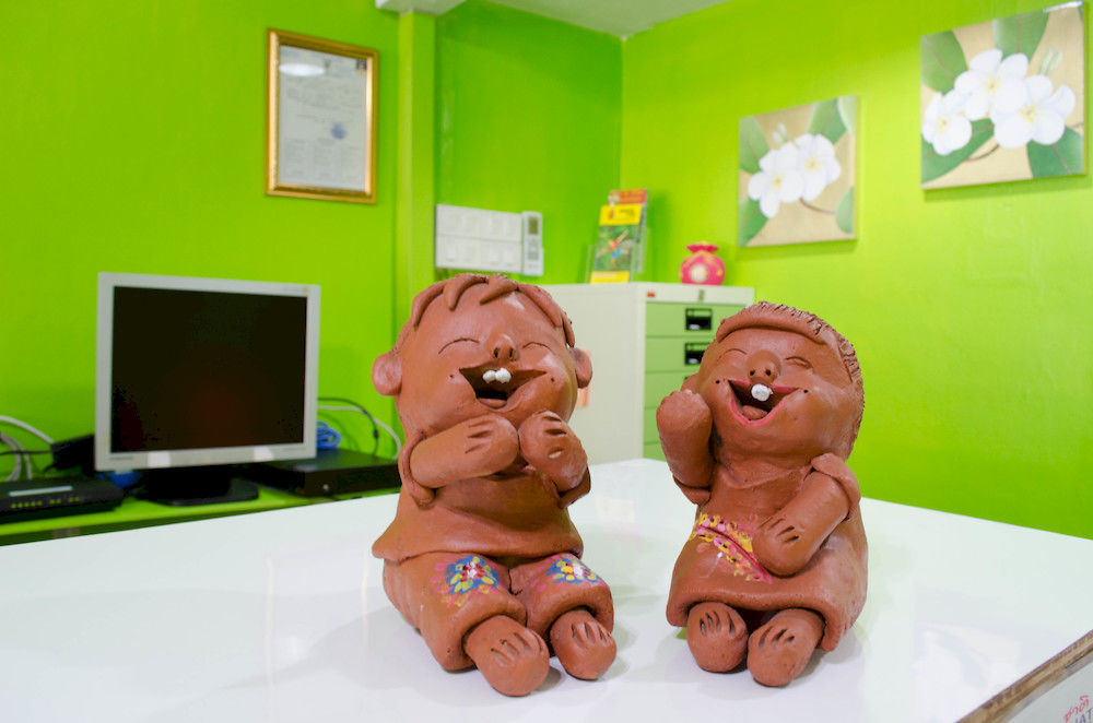 I-Smile & U2 Hostel Чиангмай Екстериор снимка